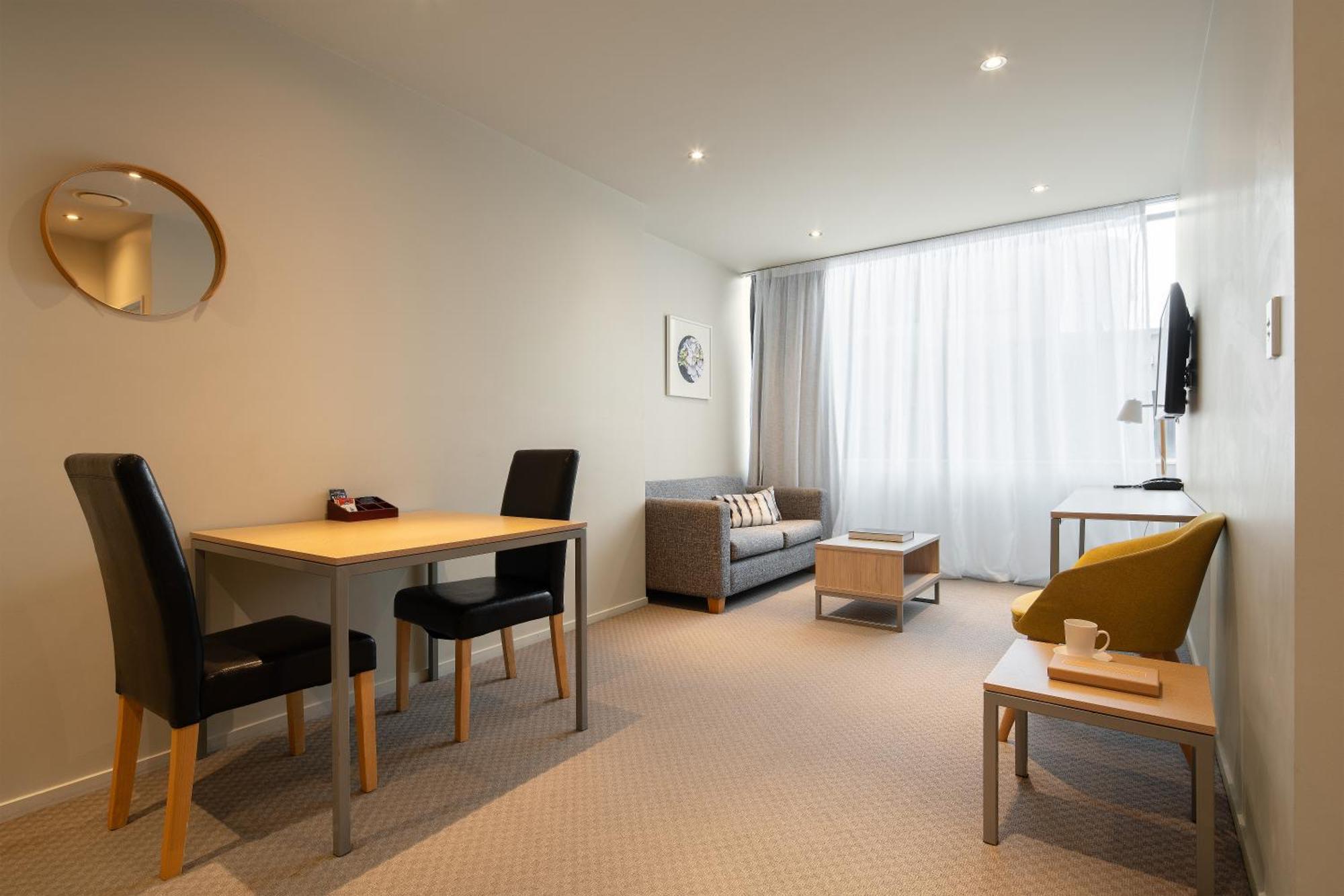 Quest On Hobson Serviced Apartments Оукланд Екстериор снимка